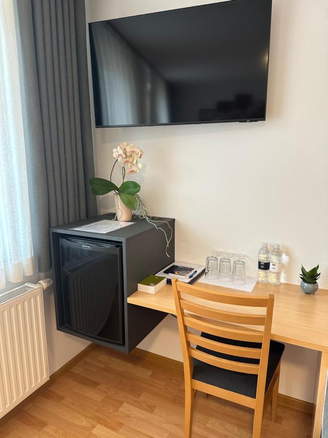 Boutique Hotel Loka Шкофья-Лока Экстерьер фото