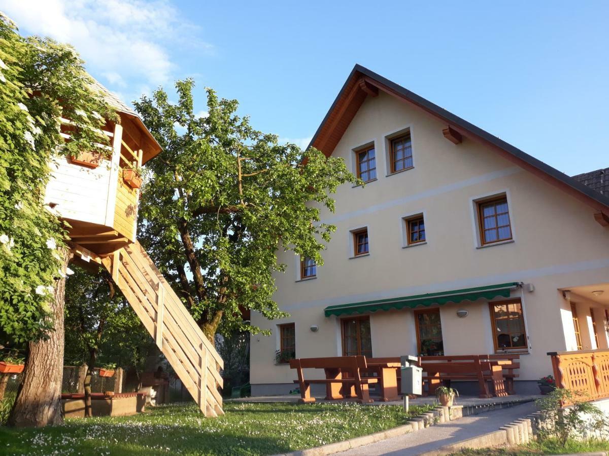 Boutique Hotel Loka Шкофья-Лока Экстерьер фото